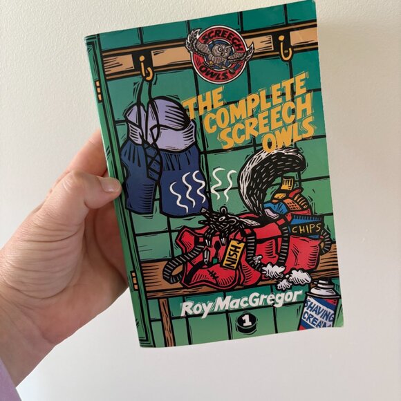 The Complete Screech Owls Book - Picture 2 of 5